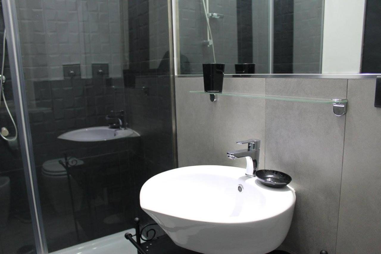 Lazy Gio Guest House โรม ภายนอก รูปภาพ